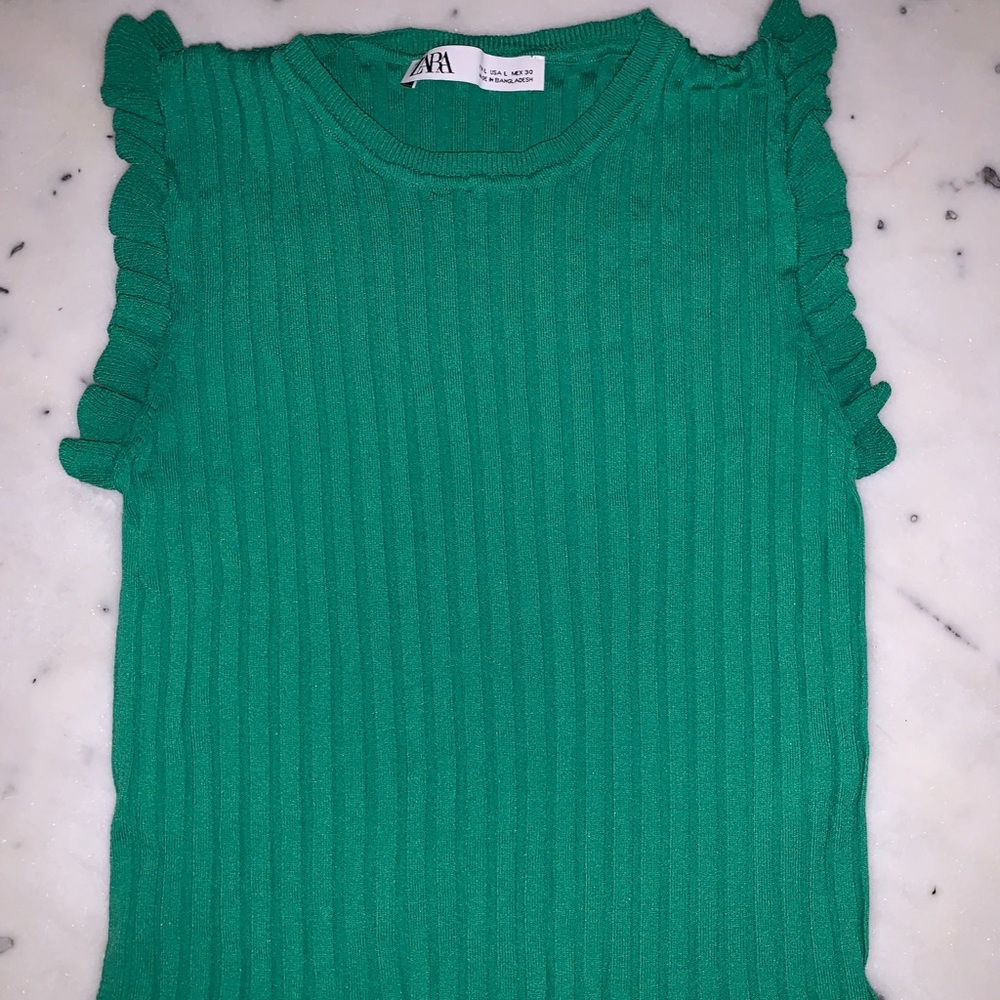 Green cami - Picture 1 of 4